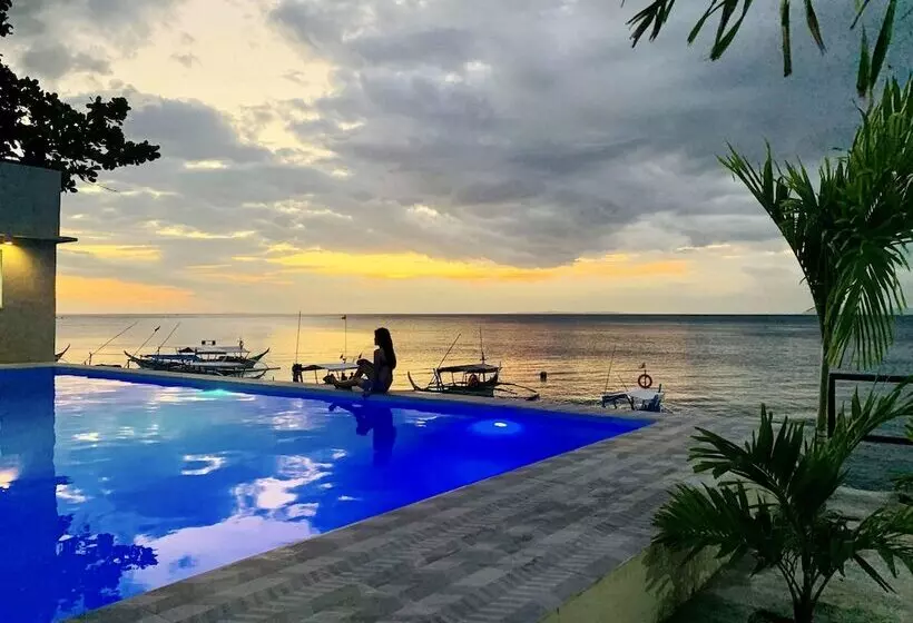 هتل Bentrina Diving Resort