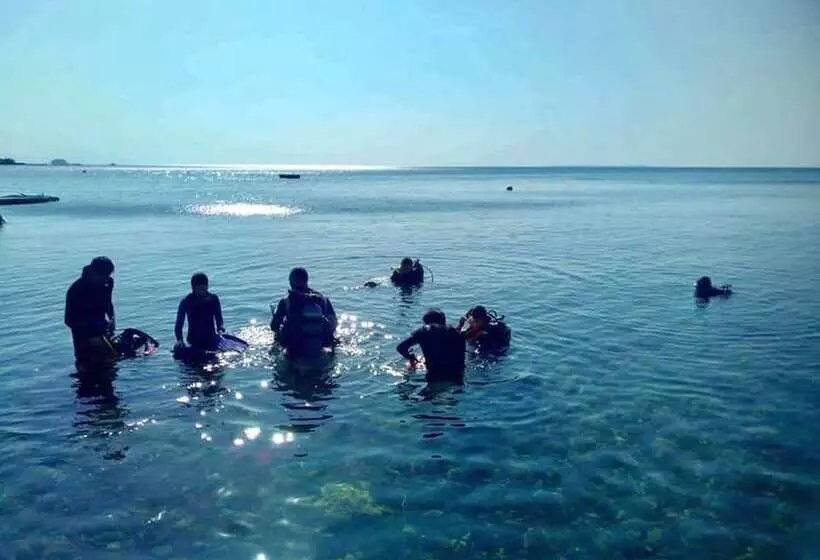 هتل Bentrina Diving Resort