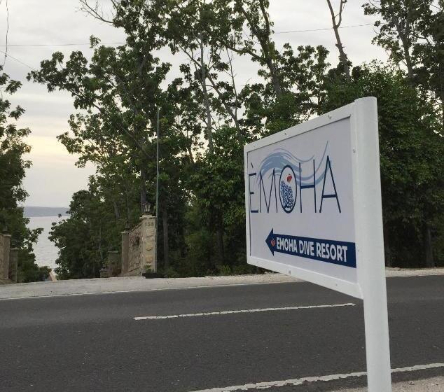 Hotel Emoha Dive Resort