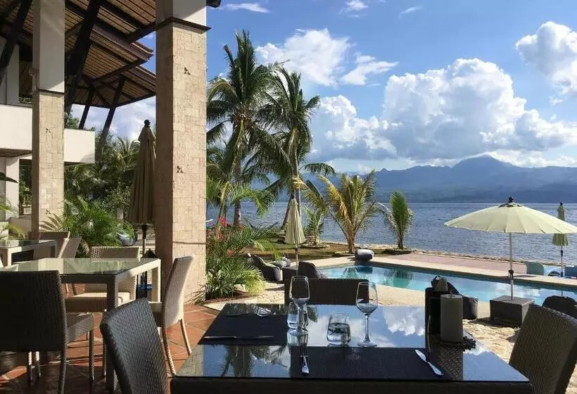 ホテル Emoha Dive Resort