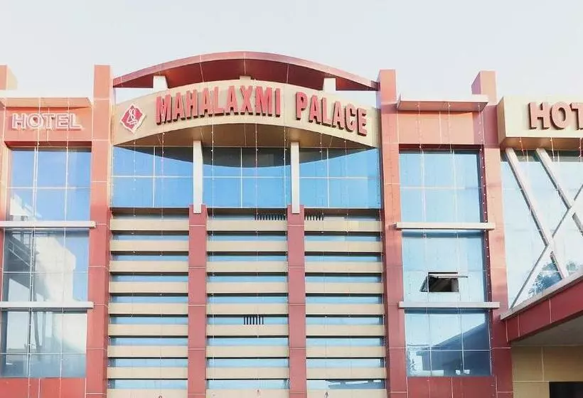 Super Hotel O Mahalaxmi Palace
