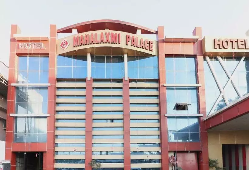 Super Hotel O Mahalaxmi Palace