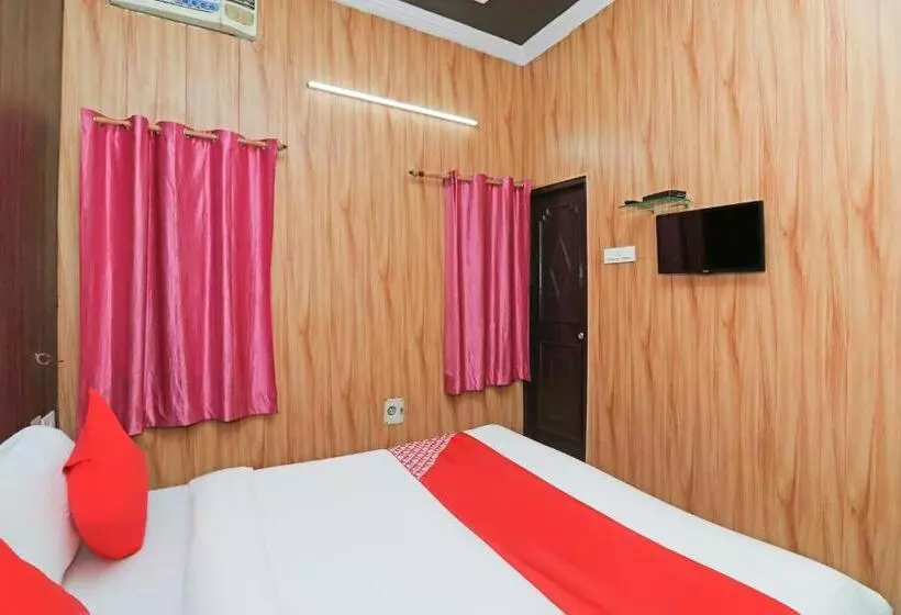 Super Hotel O Mahalaxmi Palace