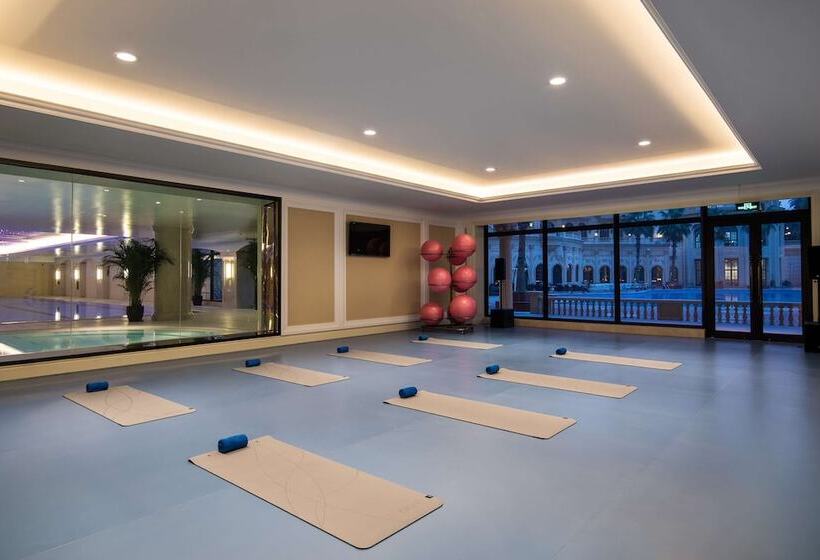 Hotel Radisson Blu Forest Manor Shanghai Hongqiao   Near Necc