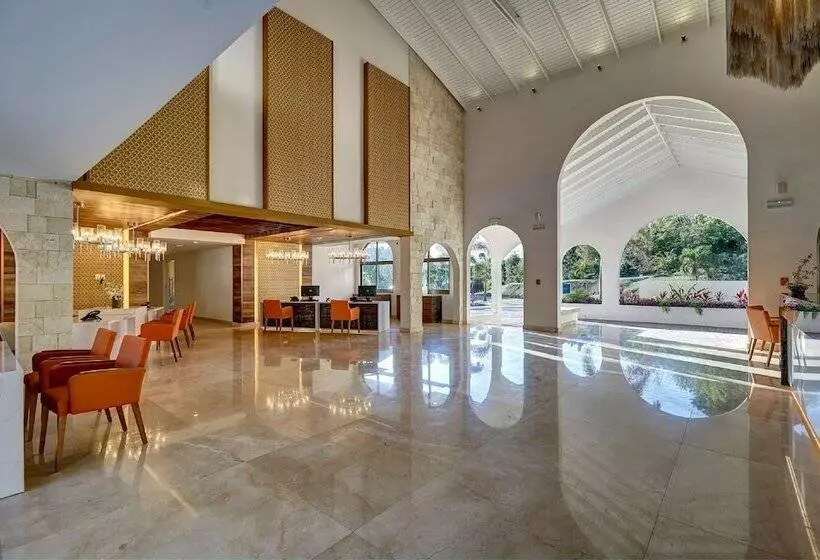 هتل Royalton Grenada, An Autograph Collection Allinclusive Resort