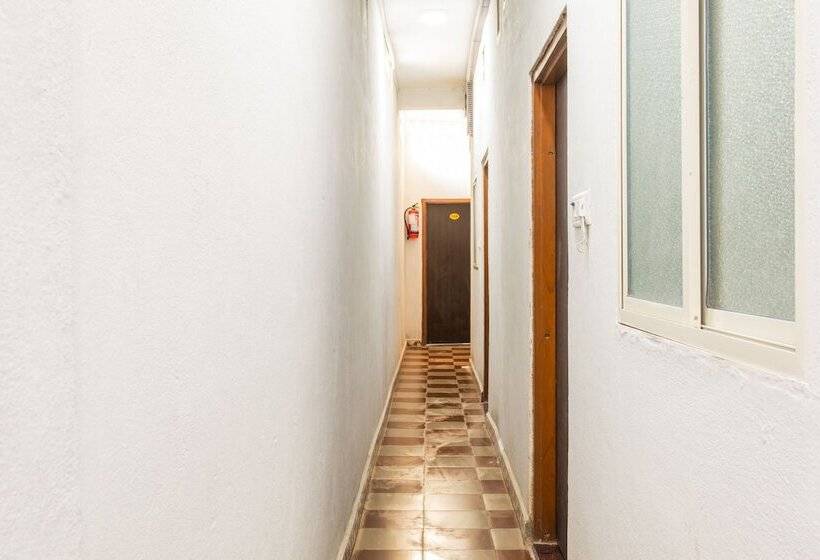 호텔 Shree Palace By Oyo Rooms