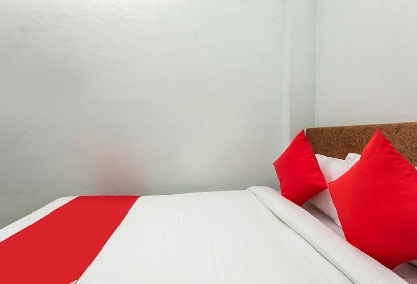 호텔 Shree Palace By Oyo Rooms