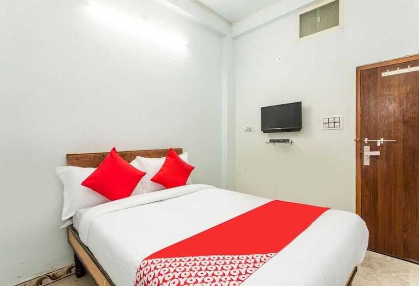 호텔 Shree Palace By Oyo Rooms