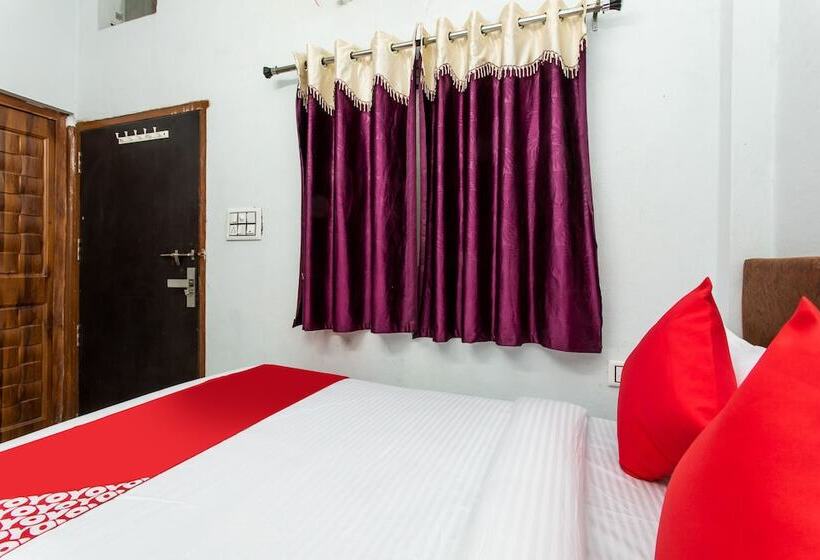 호텔 Shree Palace By Oyo Rooms