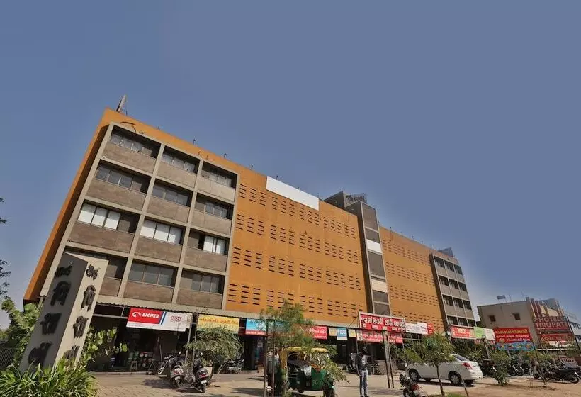 هتل Tirupati   Ahmedabad