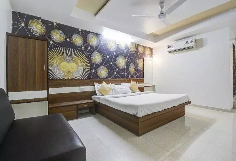 هتل Tirupati   Ahmedabad