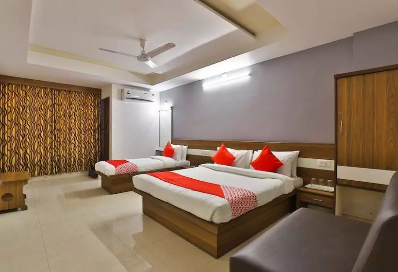 هتل Tirupati   Ahmedabad