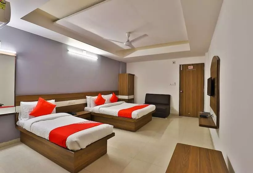 هتل Tirupati   Ahmedabad