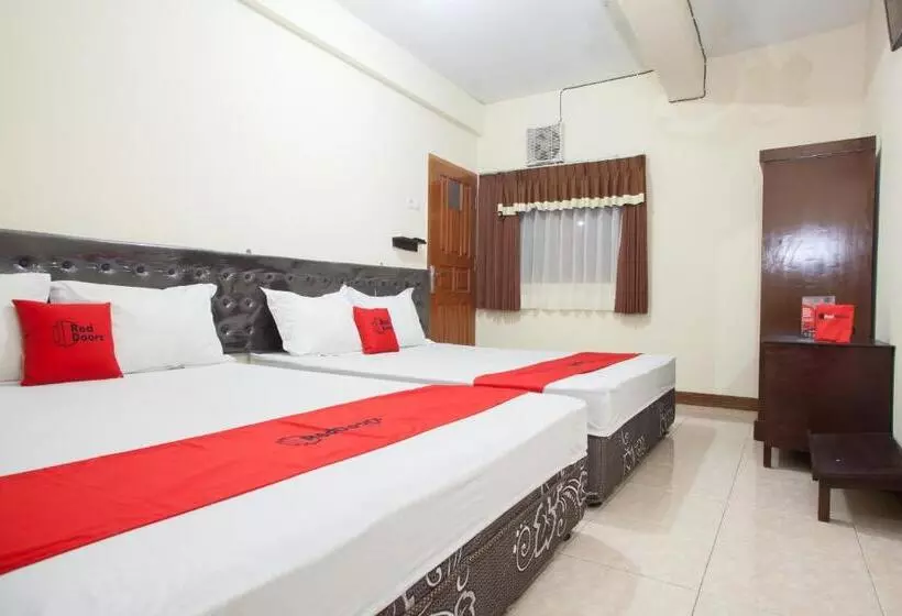 ペンション Reddoorz At Pandan Inn Batu