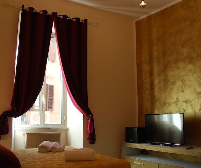 פנסיון Secret Rhome Colosseum