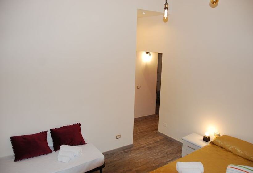 פנסיון Secret Rhome Colosseum