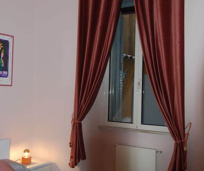 פנסיון Secret Rhome Colosseum