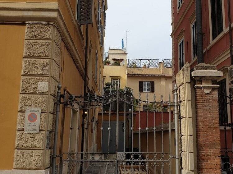 פנסיון Secret Rhome Colosseum