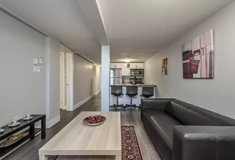 Spacious Dal & Downtown Apartments