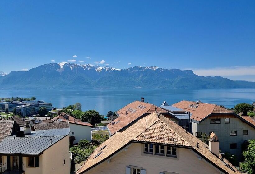 Châtonneyre Hotel & Restaurant