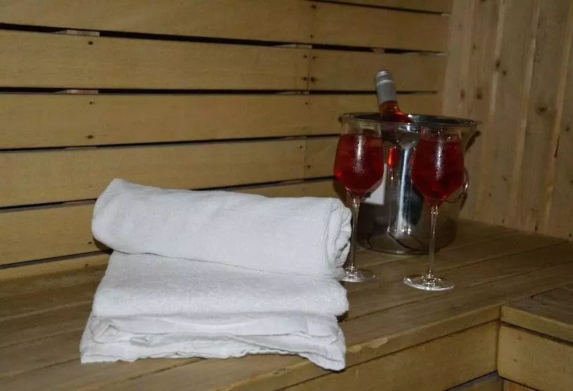 Best Western Hotel Anno 1937