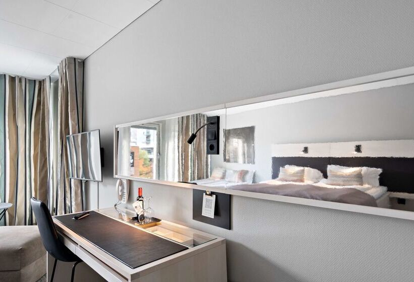 هتل Best Western Plus John Bauer