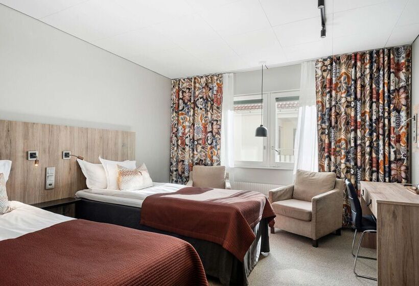 هتل Best Western Plus John Bauer