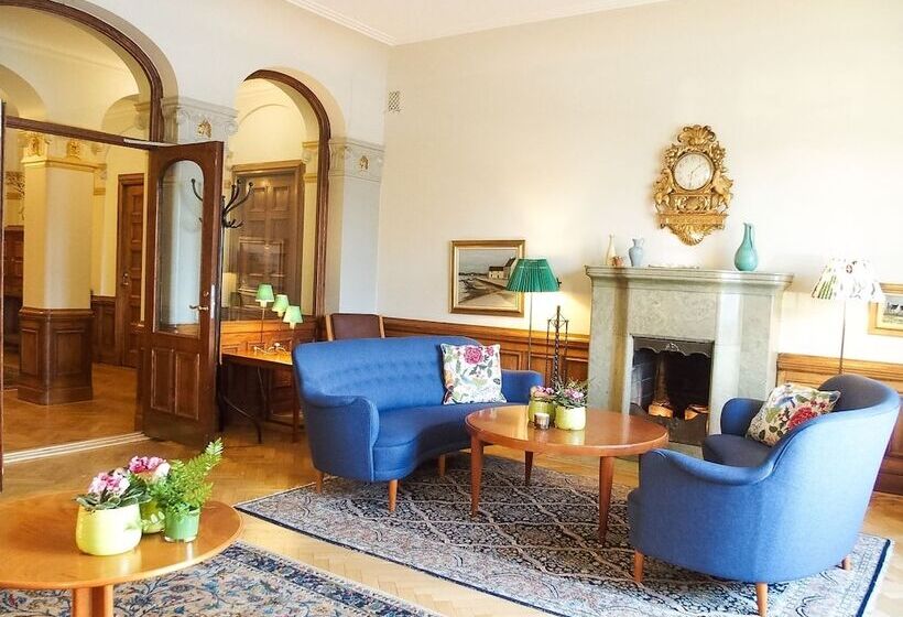 هتل Esplanade, Bw Signature Collection