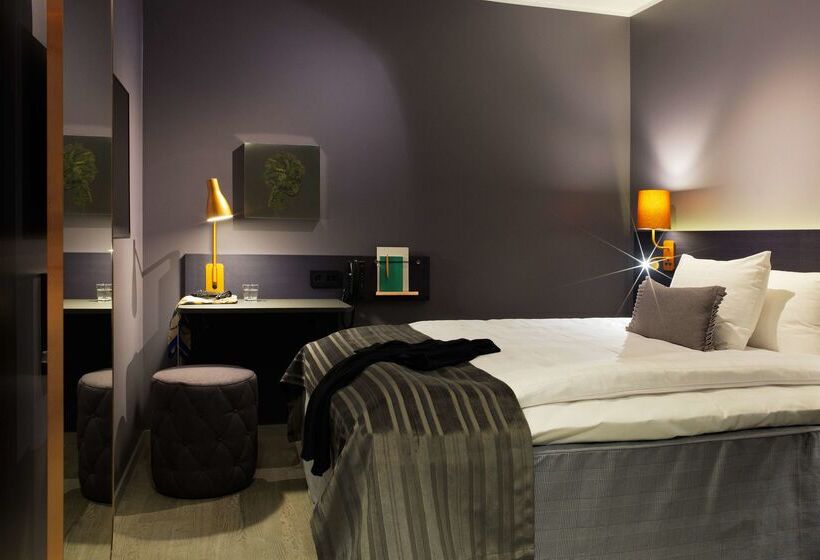 هتل Scandic Continental