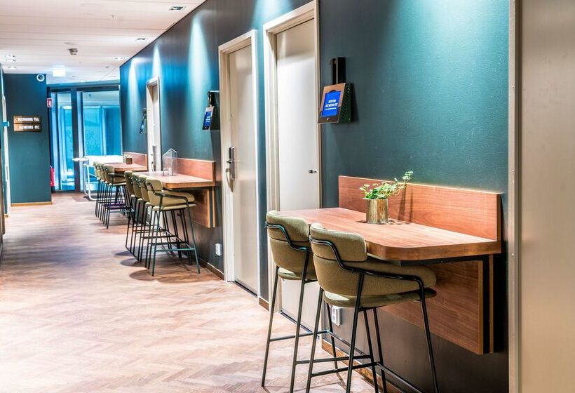 هتل Scandic Continental