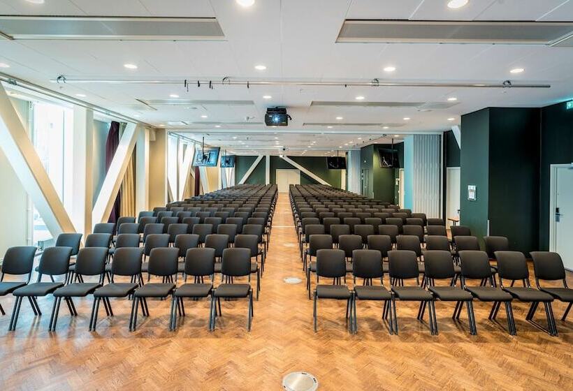 هتل Scandic Continental