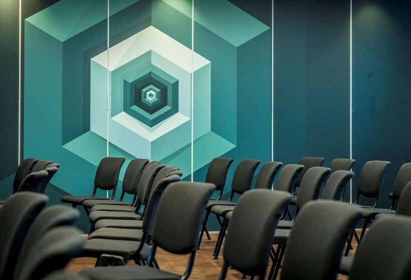 هتل Scandic Continental