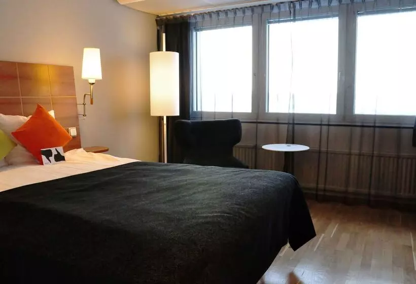 Otel Scandic Jarva Krog