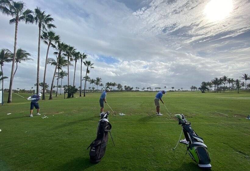 Las Villas Hotel & Golf By Estrella Del Mar