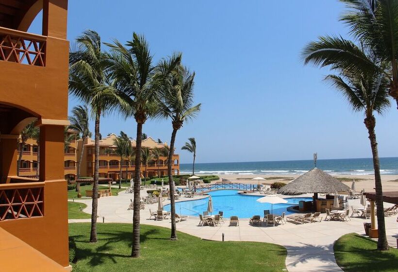 Las Villas Hotel & Golf By Estrella Del Mar