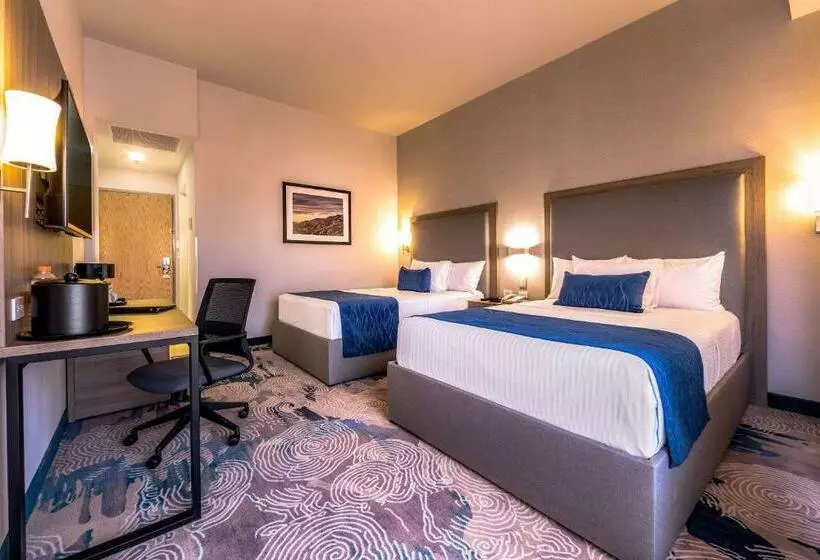 Hotelli Comfort Inn Hermosillo Aeropuerto
