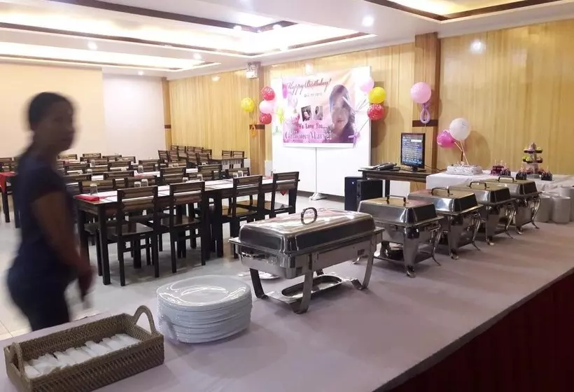 ホテル Queen's Suite