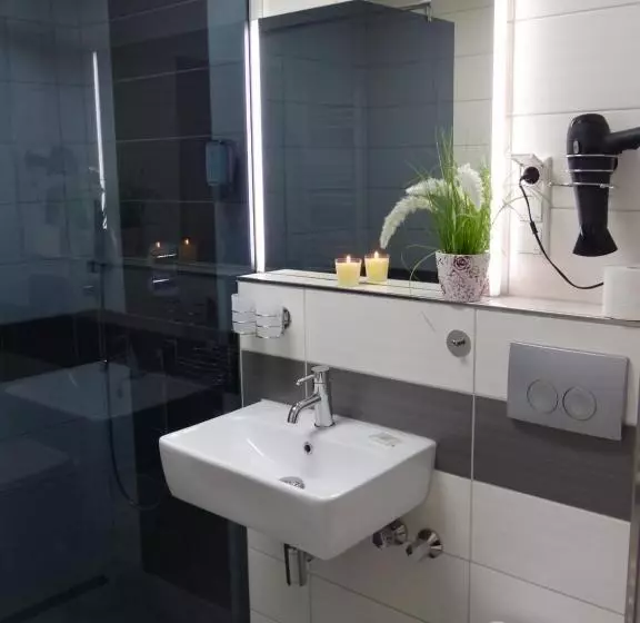 Hotelli /restaurant Balkan