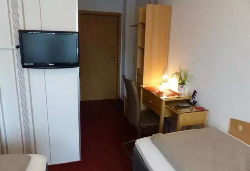 Hotelli /restaurant Balkan