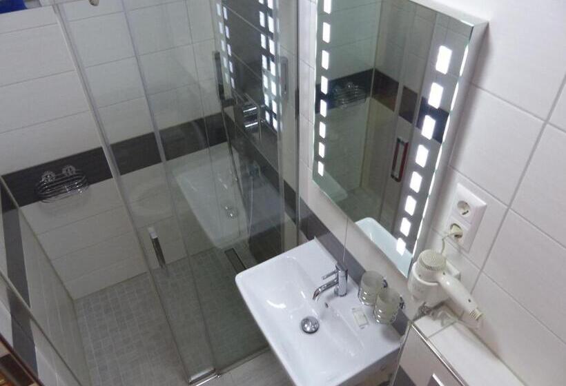 Отель /restaurant Balkan