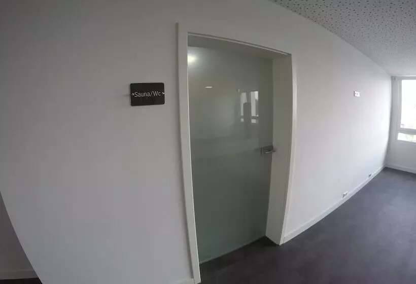 Terminal Hotel One