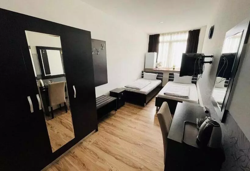 Terminal Hotel One