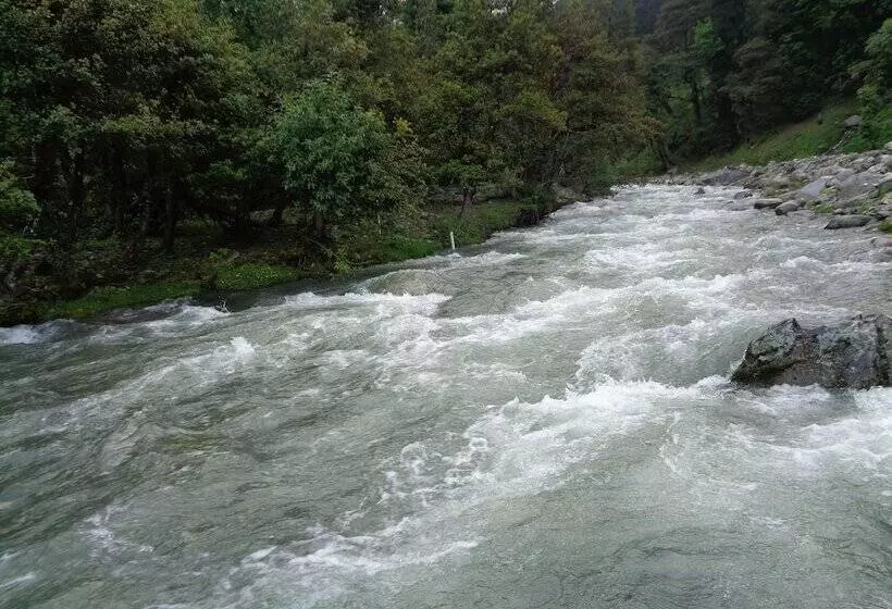 ホテル The Himalayan Alpine