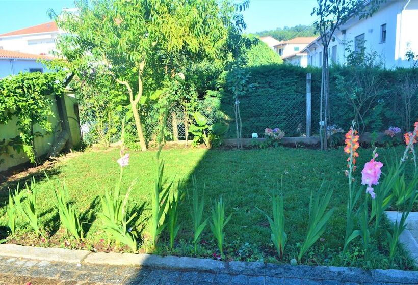 پانسیون Casa Límia