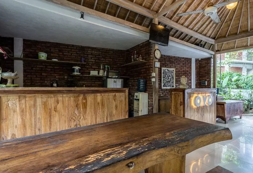 Majatalo Van Mandri Guest House By Oyo Rooms