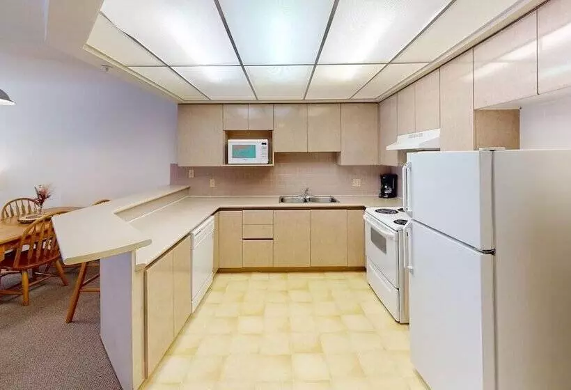 Spacious 3br Condo In Whistler
