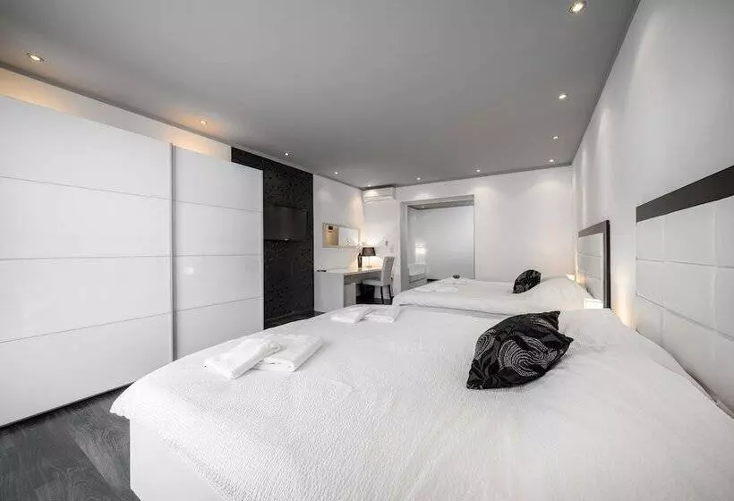 Hostelli The Suites   Small Luxury Living