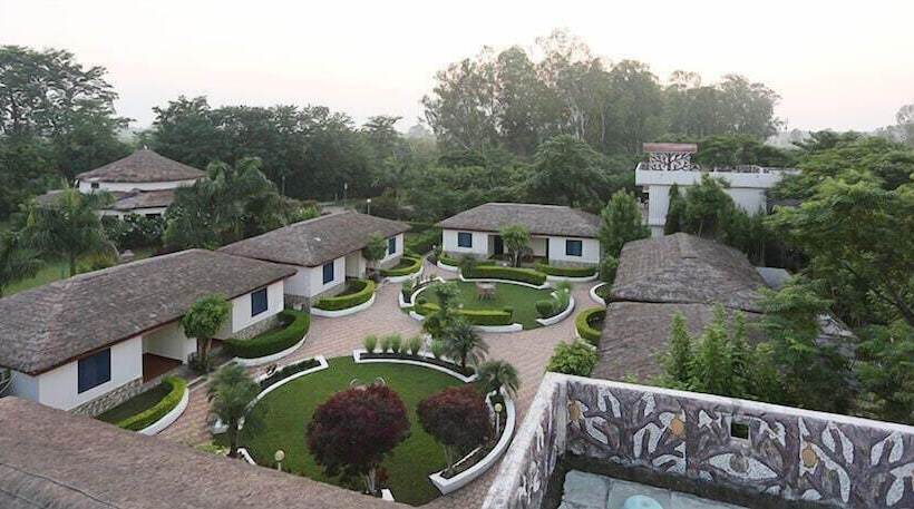 Отель Adb Rooms Corbett Jungle Holiday Spa