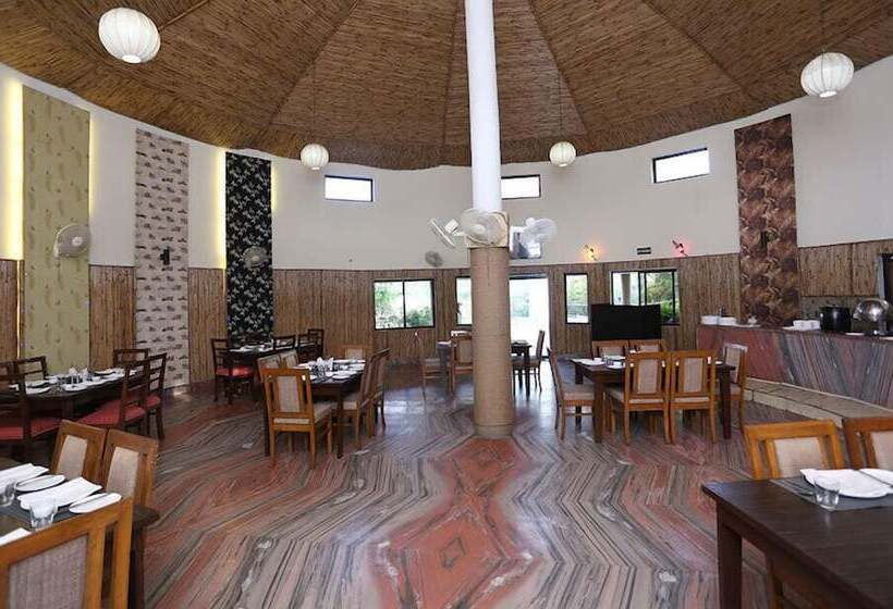 Отель Adb Rooms Corbett Jungle Holiday Spa