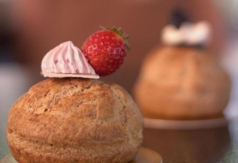 Anamiva, Goa Am Hotel Kollection